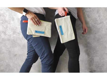 Penelope - Pochette dal riciclo creativo