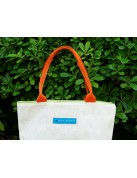 Tracia - Bag with creative recycling