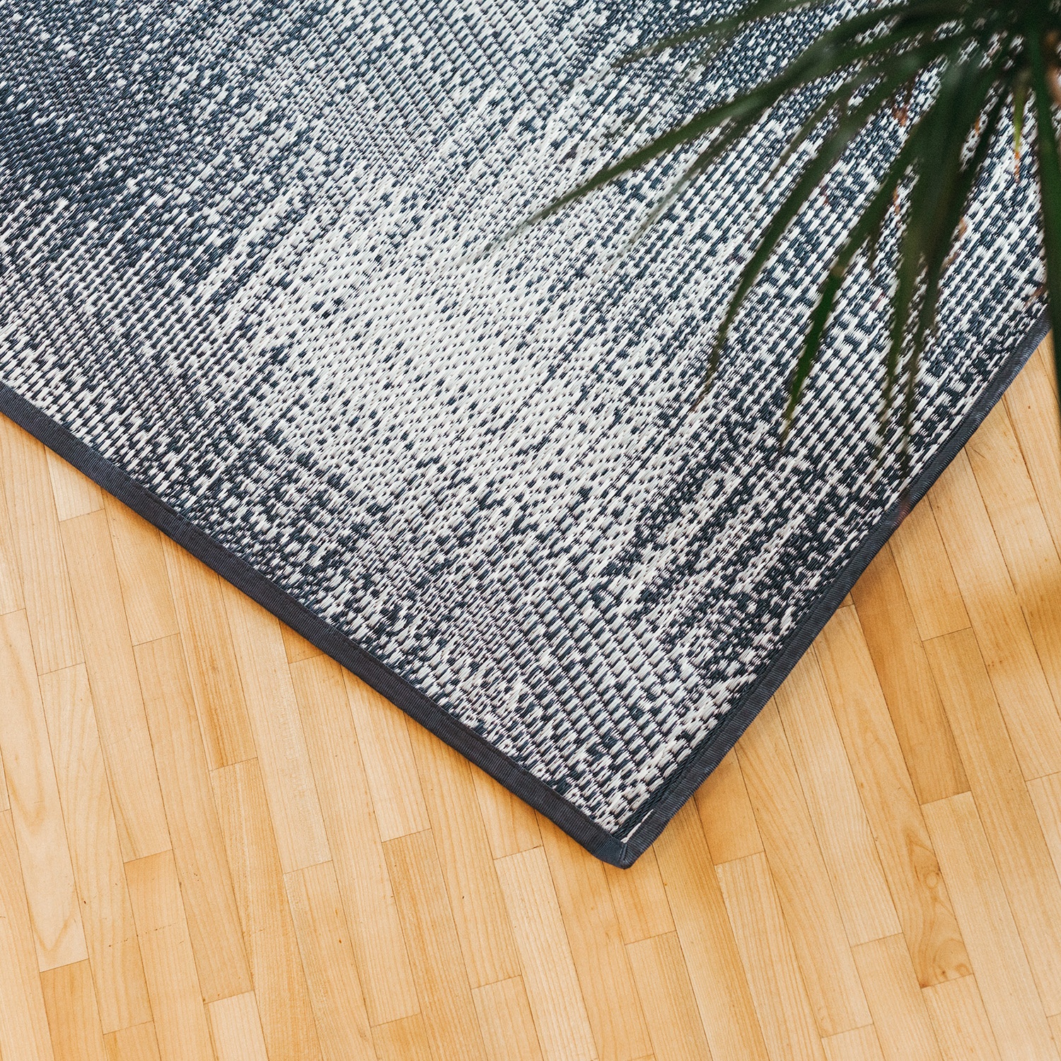 Outdoor Rugs for Garden, Balcony and Terrace Outdoor Rugs for Garden, Balcony and Terrace