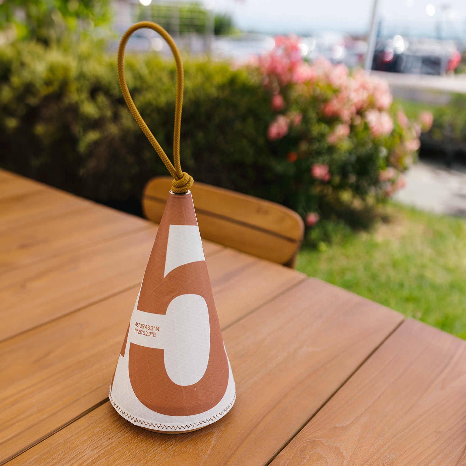 Cala Lamp: Nautical Design, Adjustable Light, 143 Hours of Autonomy Cala Lamp: Nautical Design, Adjustable Light, 143 Hours of Autonomy