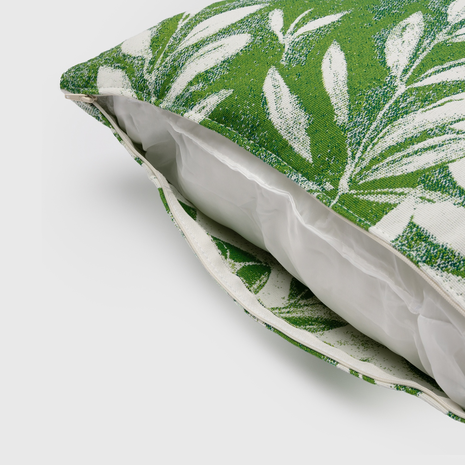 Marra: Waterproof Outdoor Pillow with Soft Padding | Maanta Marra: Waterproof Outdoor Pillow with Soft Padding | Maanta