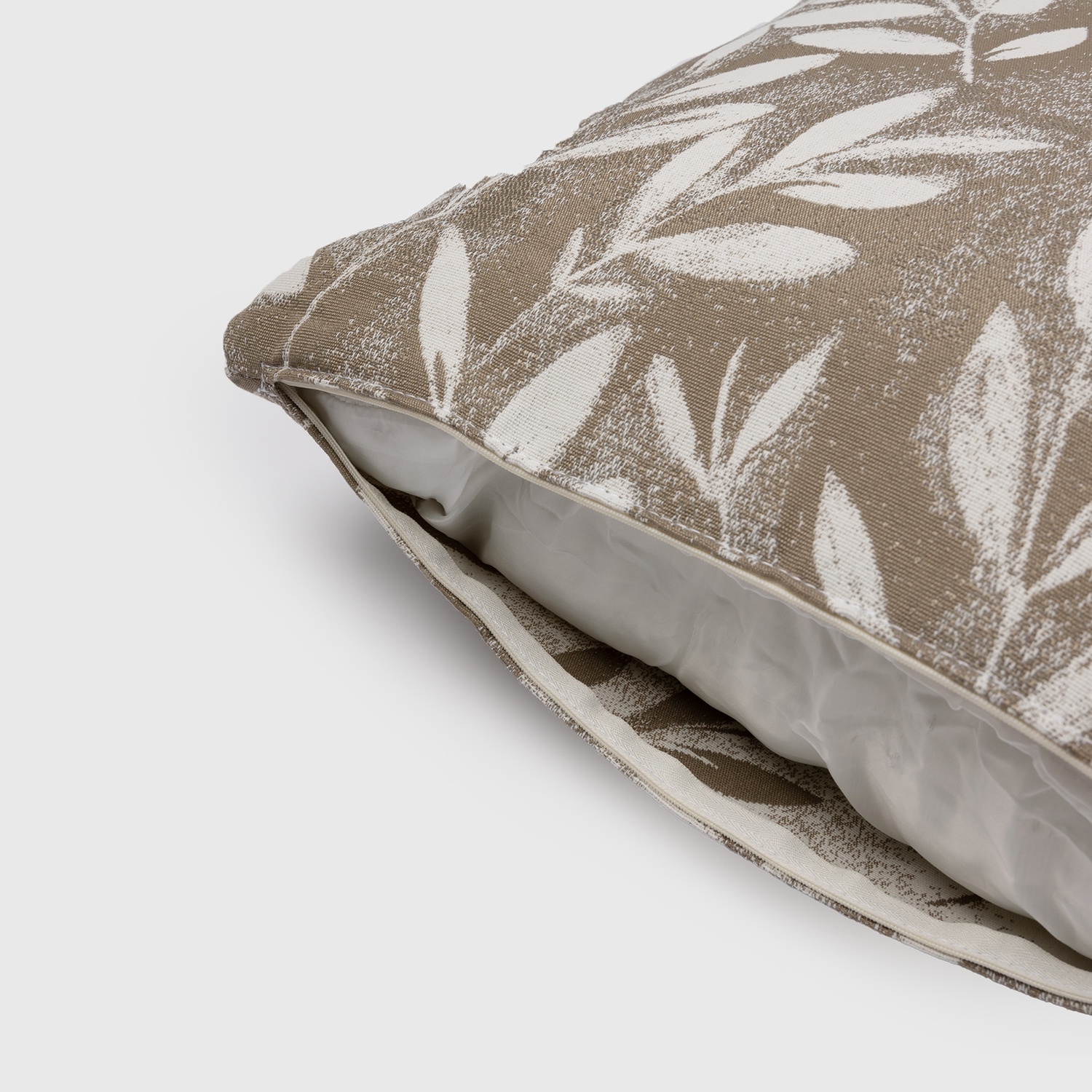 Marra: Waterproof Outdoor Pillow with Soft Padding | Maanta Marra: Waterproof Outdoor Pillow with Soft Padding | Maanta