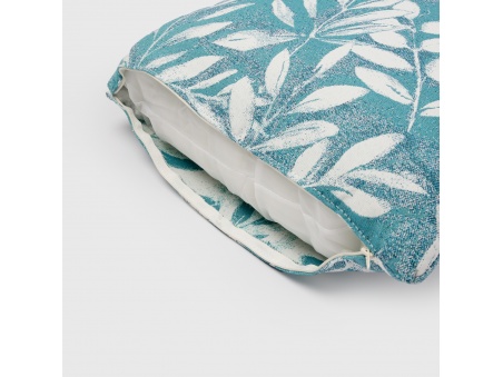 Marra: Waterproof Outdoor Pillow with Soft Padding | Maanta
