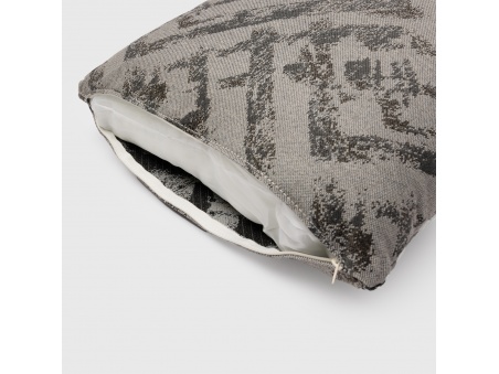 Marra: Waterproof Outdoor Pillow with Soft Padding | Maanta