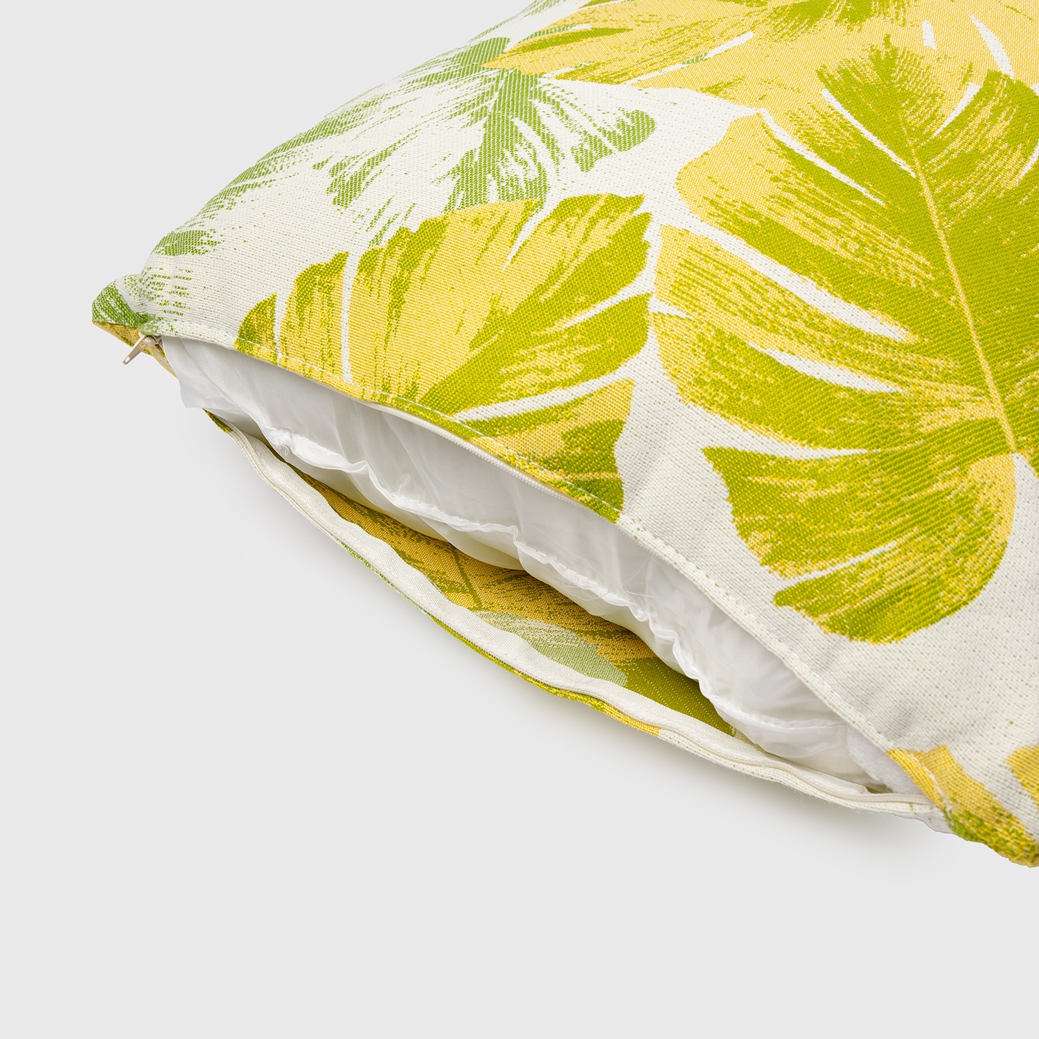 Marra: Waterproof Outdoor Pillow with Soft Padding | Maanta Marra: Waterproof Outdoor Pillow with Soft Padding | Maanta