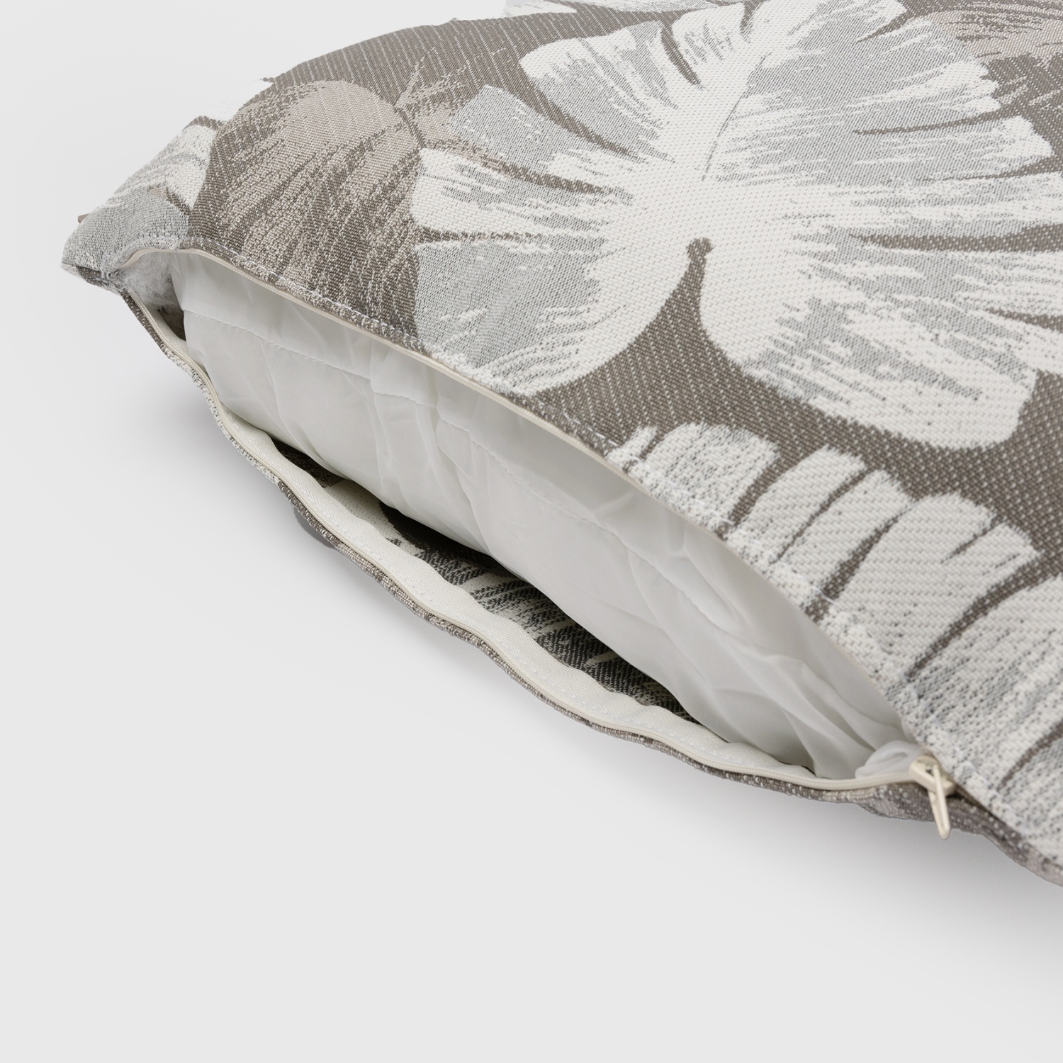 Marra: Waterproof Outdoor Pillow with Soft Padding | Maanta Marra: Waterproof Outdoor Pillow with Soft Padding | Maanta