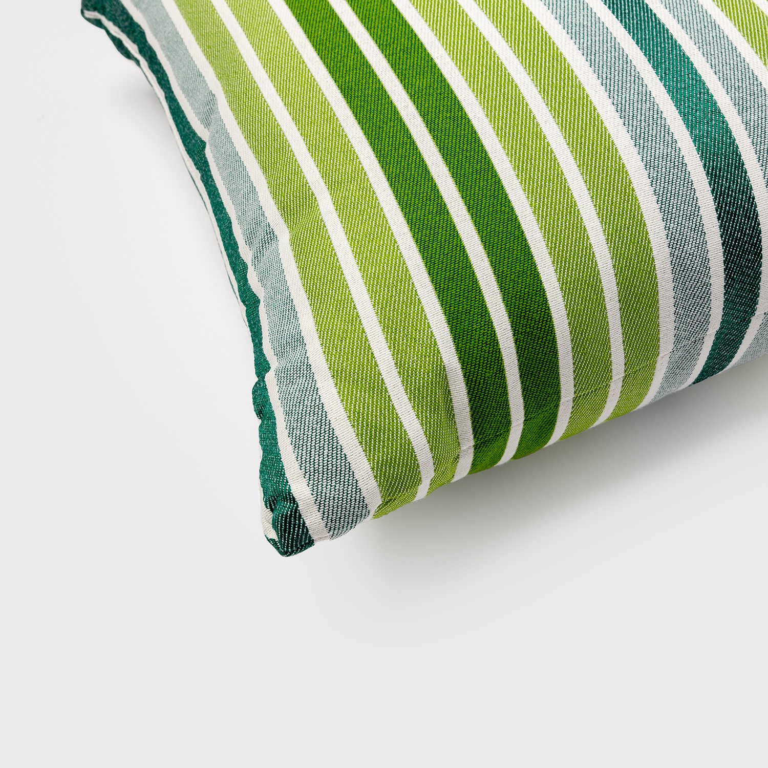 Marra: Waterproof Outdoor Pillow with Soft Padding | Maanta Marra: Waterproof Outdoor Pillow with Soft Padding | Maanta