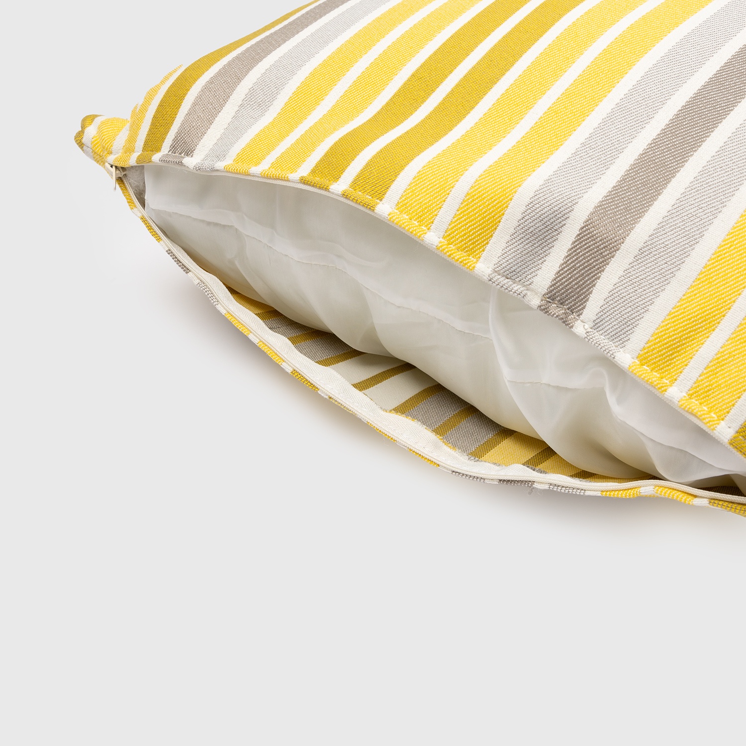 Marra: Waterproof Outdoor Pillow with Soft Padding | Maanta Marra: Waterproof Outdoor Pillow with Soft Padding | Maanta