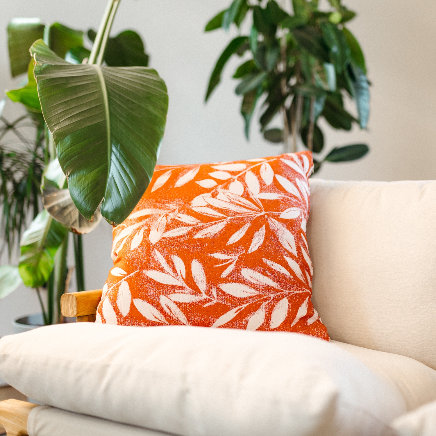 Marra: Waterproof Outdoor Pillow with Soft Padding | Maanta Marra: Waterproof Outdoor Pillow with Soft Padding | Maanta