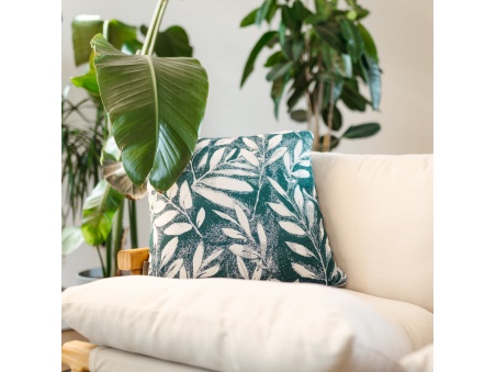 Marra: Waterproof Outdoor Pillow with Soft Padding | Maanta