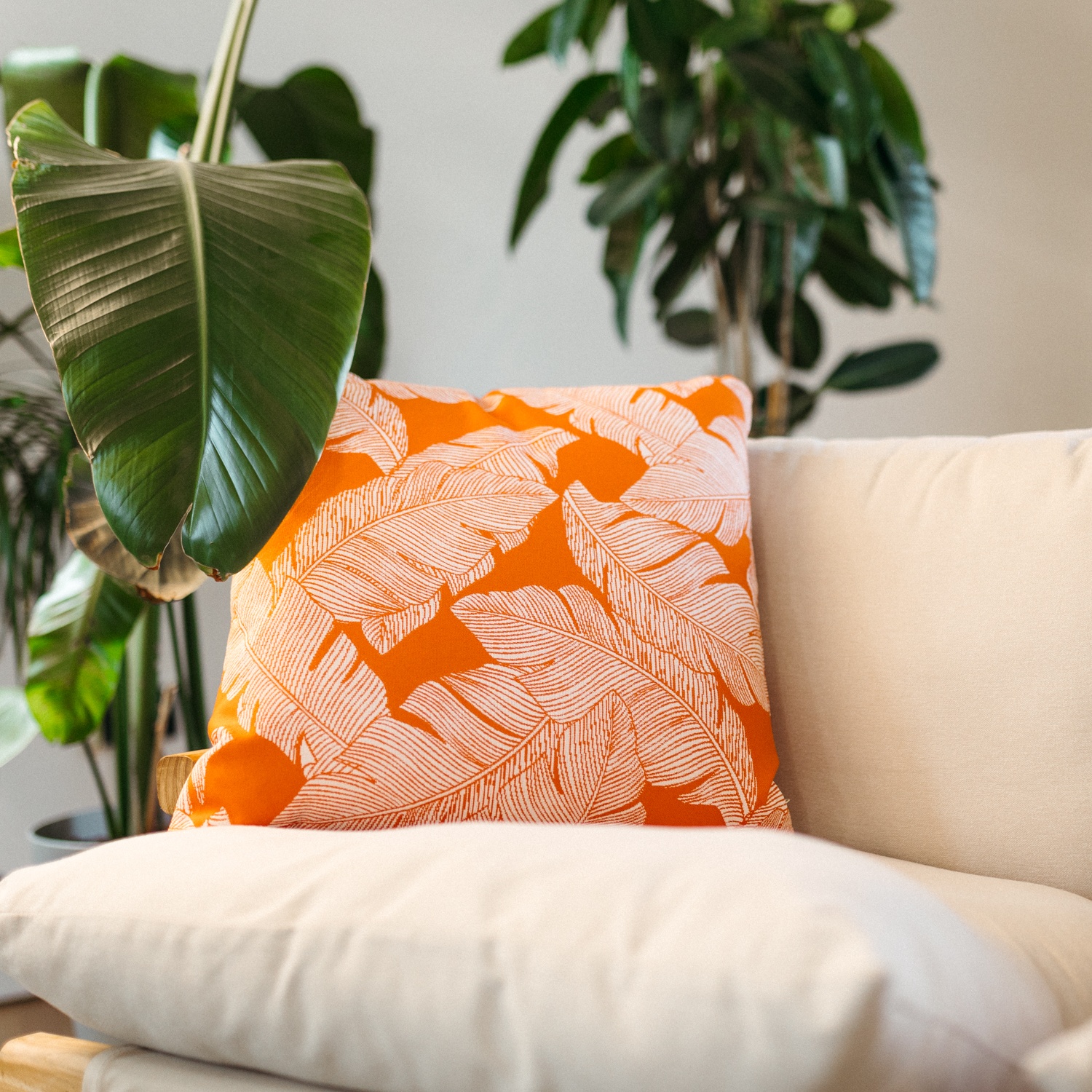 Marra: Waterproof Outdoor Pillow with Soft Padding | Maanta Marra: Waterproof Outdoor Pillow with Soft Padding | Maanta