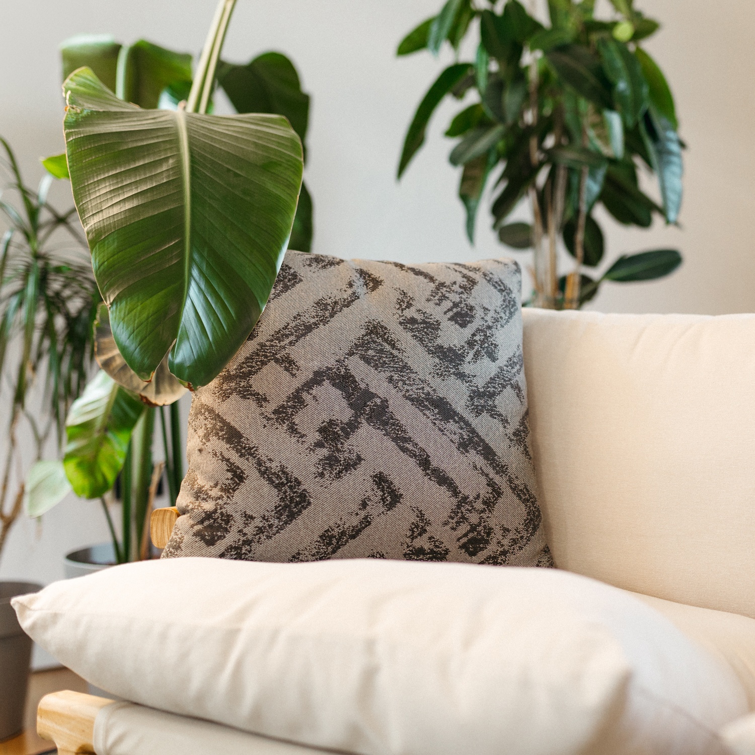 Marra: Waterproof Outdoor Pillow with Soft Padding | Maanta Marra: Waterproof Outdoor Pillow with Soft Padding | Maanta