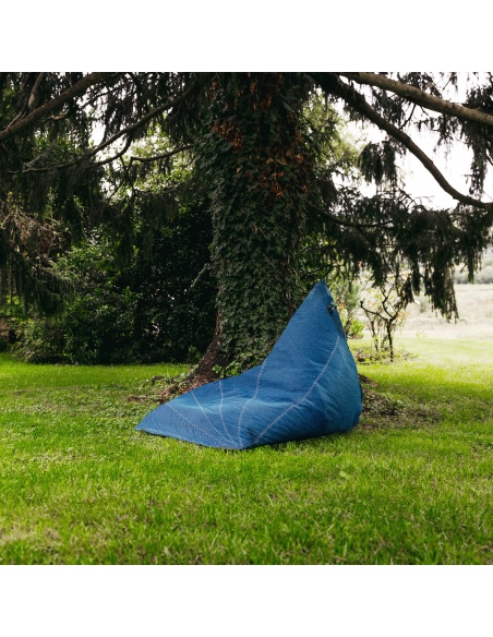 Randa: the Unique Bean Bag with Radial Design for Outdoors and Indoors