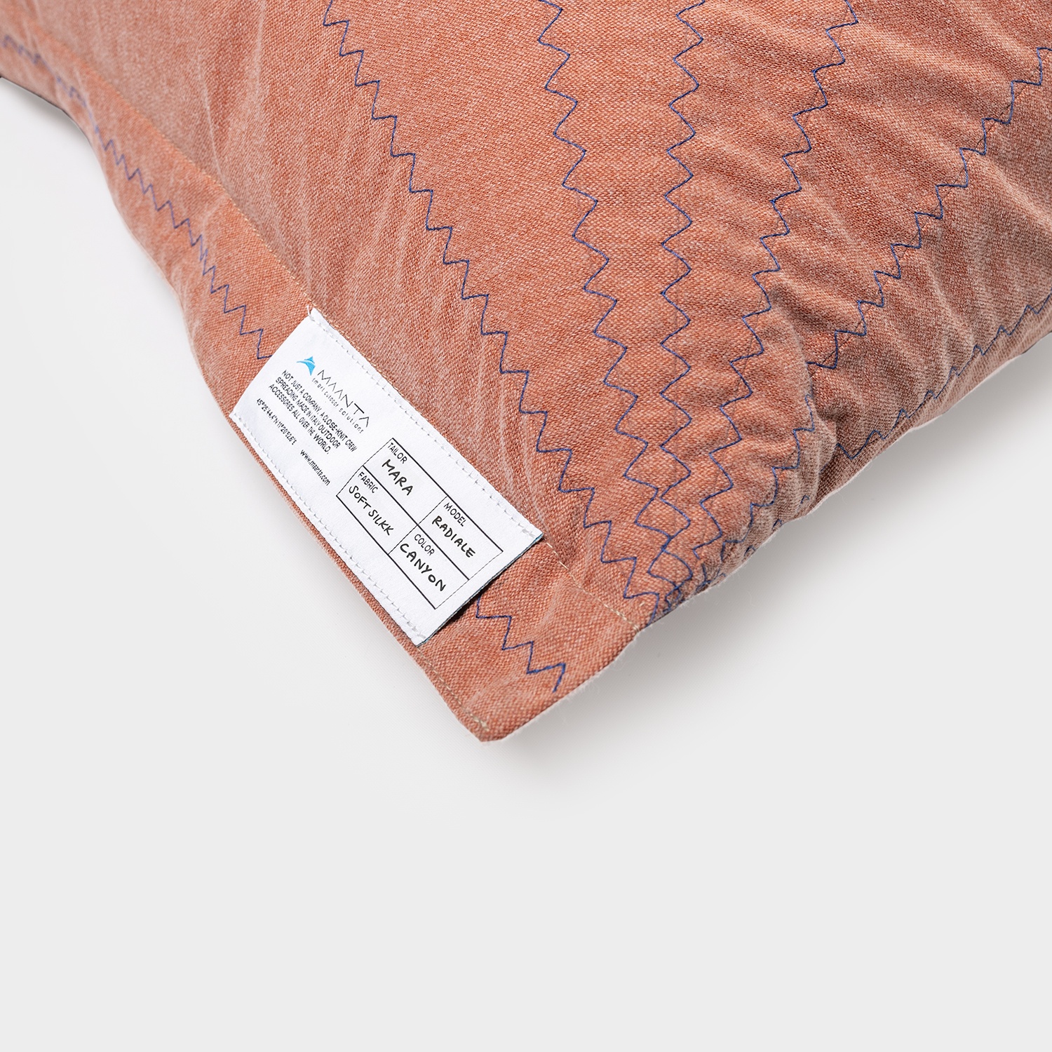 Randa: the Unique Bean Bag with Radial Design for Outdoors and Indoors Randa: the Unique Bean Bag with Radial Design for Outdoors and Indoors