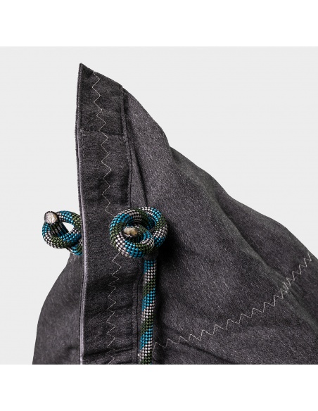 Randa: the Unique Bean Bag with Radial Design for Outdoors and Indoors