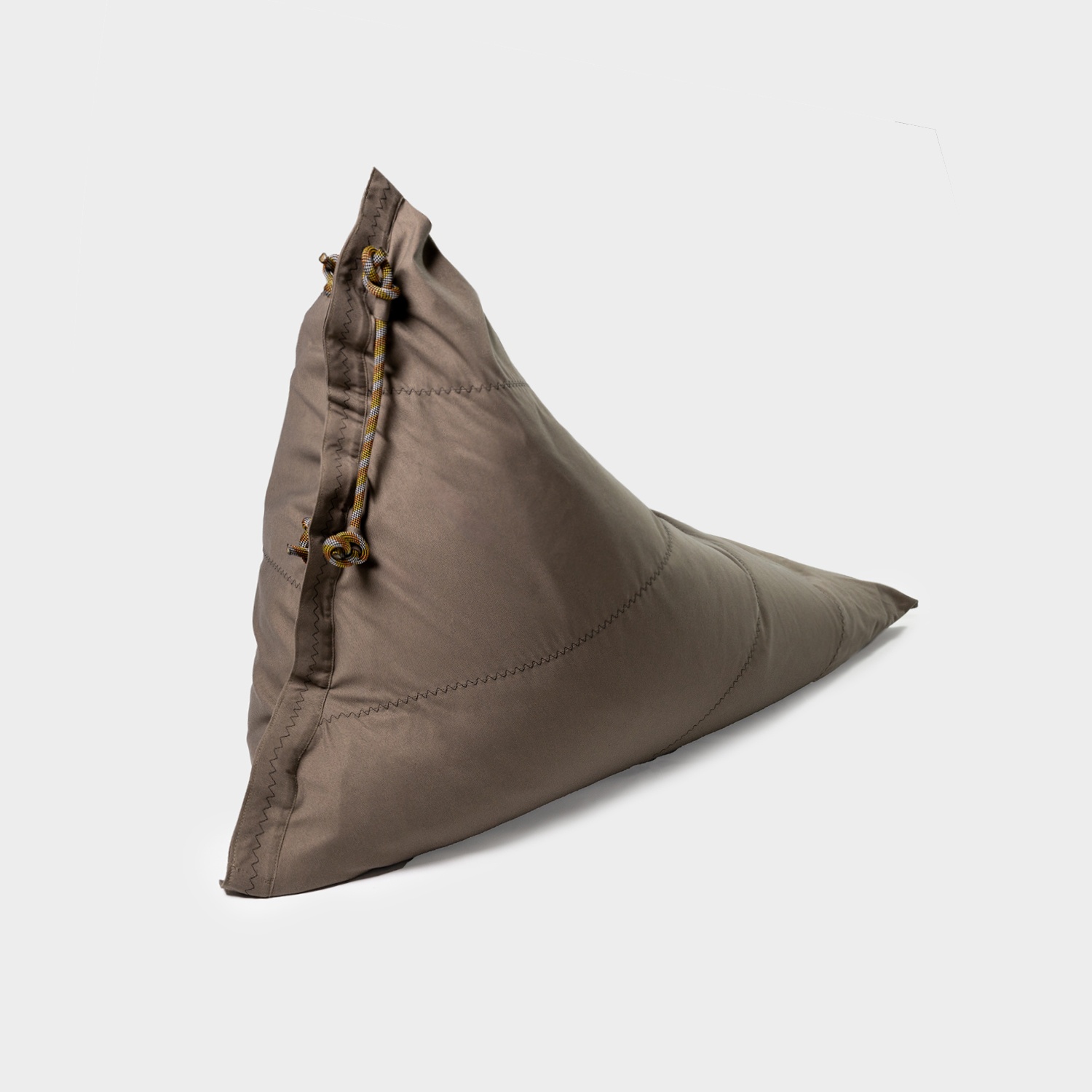 Randa: the Unique Bean Bag with Radial Design for Outdoors and Indoors Randa: the Unique Bean Bag with Radial Design for Outdoors and Indoors