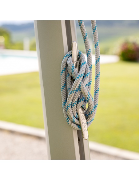 Universal cleat for shade sail poles