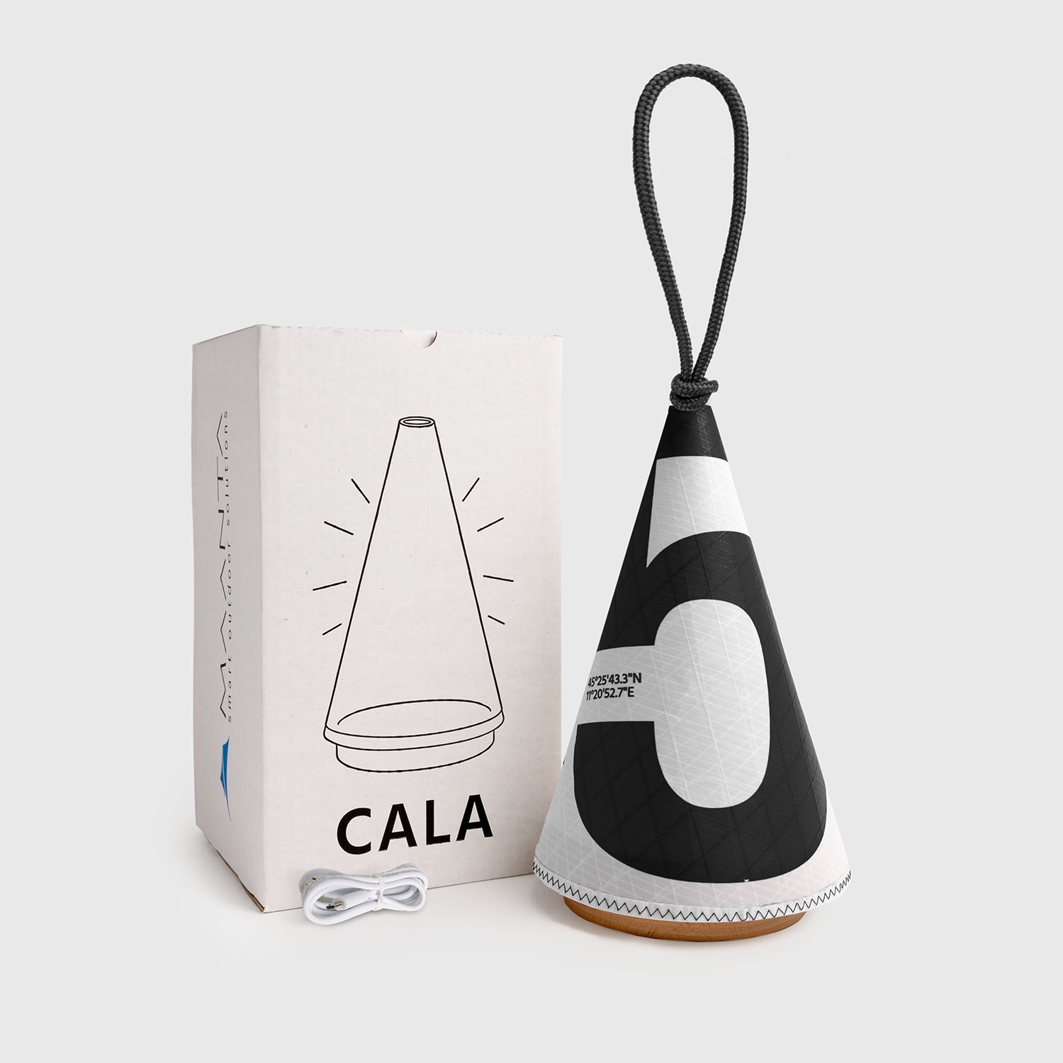 Cala Lamp: Nautical Design, Adjustable Light, 143 Hours of Autonomy Cala Lamp: Nautical Design, Adjustable Light, 143 Hours of Autonomy