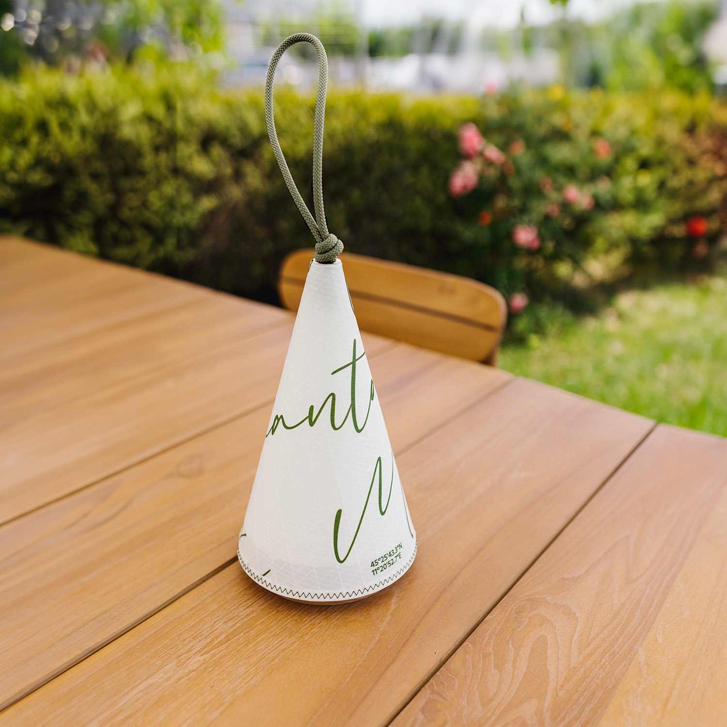 Cala Lamp: Nautical Design, Adjustable Light, 143 Hours of Autonomy 2