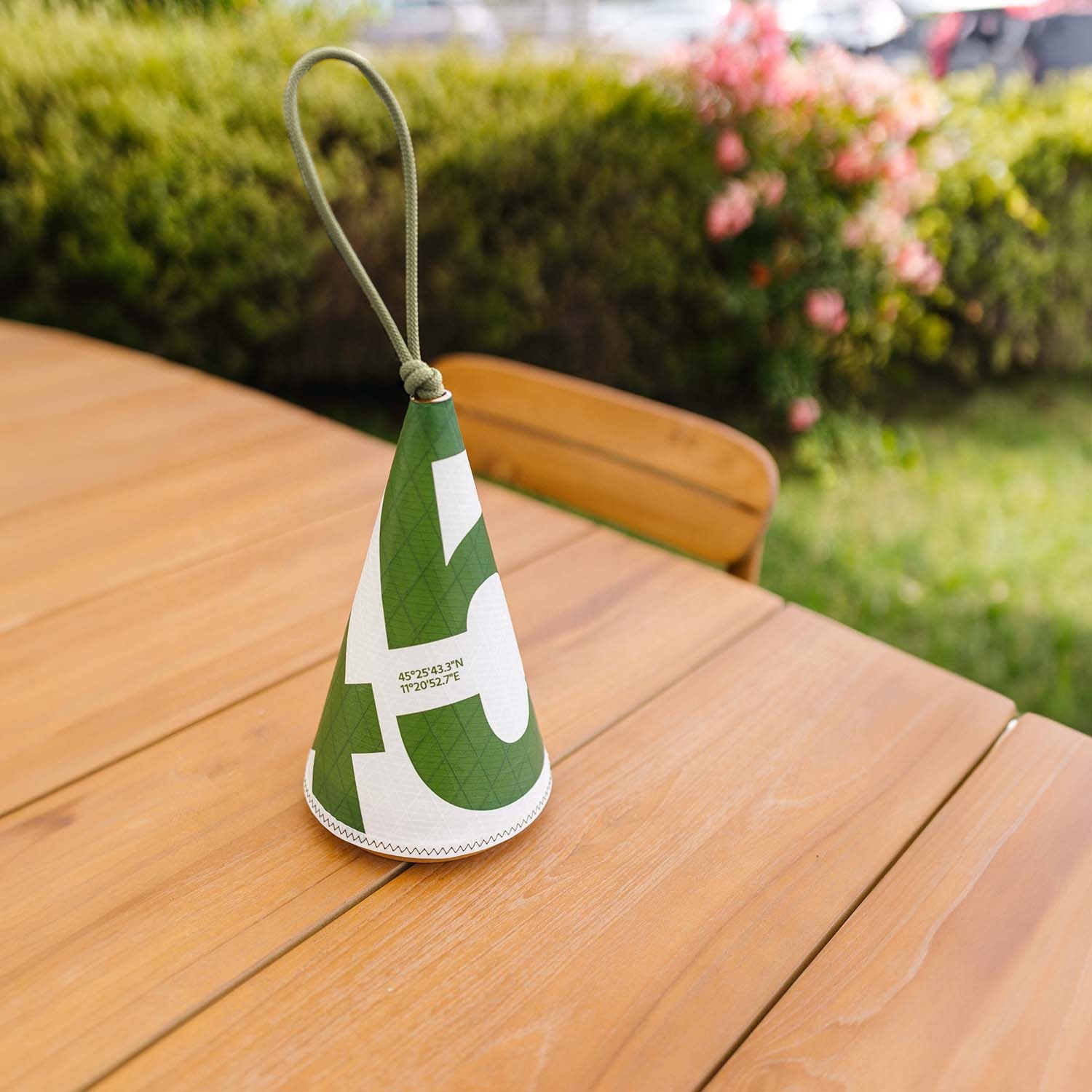 Cala Lamp: Nautical Design, Adjustable Light, 143 Hours of Autonomy Cala Lamp: Nautical Design, Adjustable Light, 143 Hours of Autonomy