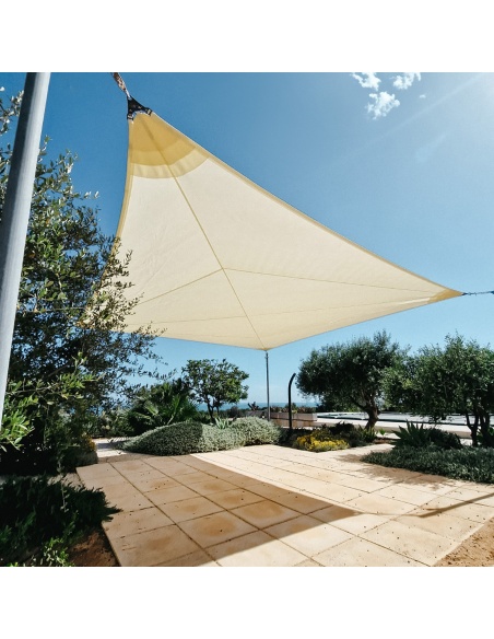 Solaria waterproof - our best radial cut shade sail