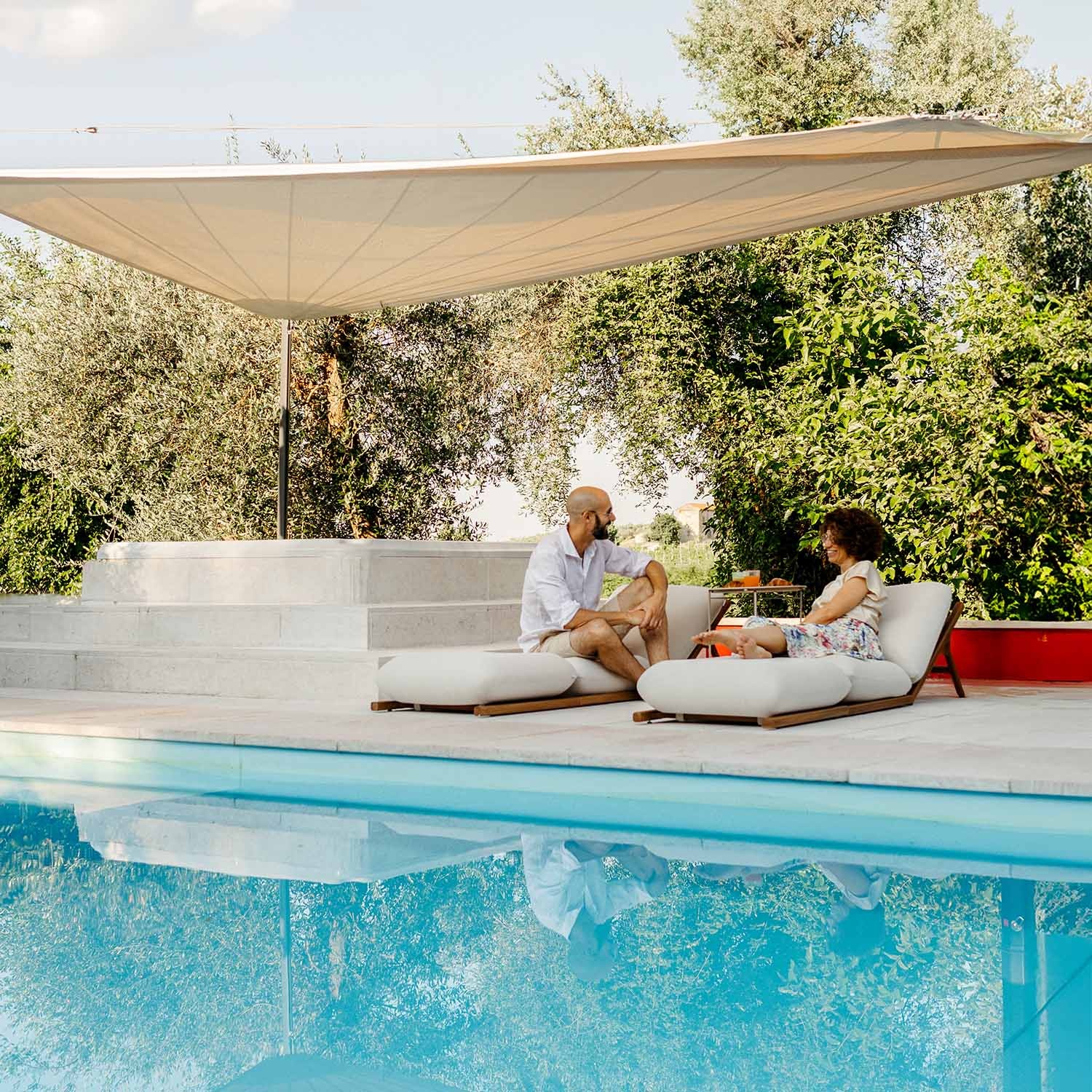 Tuga: Teak sun lounger Unique Nautical Design Tuga: Teak sun lounger Unique Nautical Design