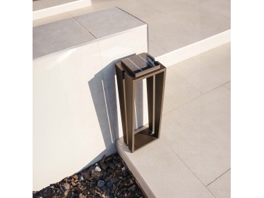 Solar ISOSS: Design Lamp - Discover the New Floor Spotlights