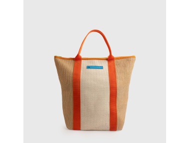 Beach bag Recycling: Respect, Recycle, Upcycling