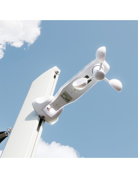 Zefira Motorised Roll-Up Shade Sail: Freedom Without Limits