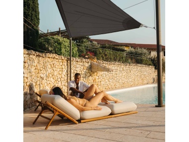 Zefira Motorised Roll-Up Shade Sail: Freedom Without Limits