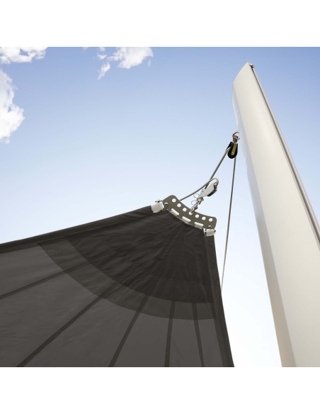 Zefira Motorised Roll-Up Shade Sail: Freedom Without Limits