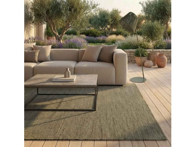 Tramelia: Handwoven Outdoor Rug