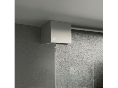 Recta: Roller Shade with Geometric Design Plate