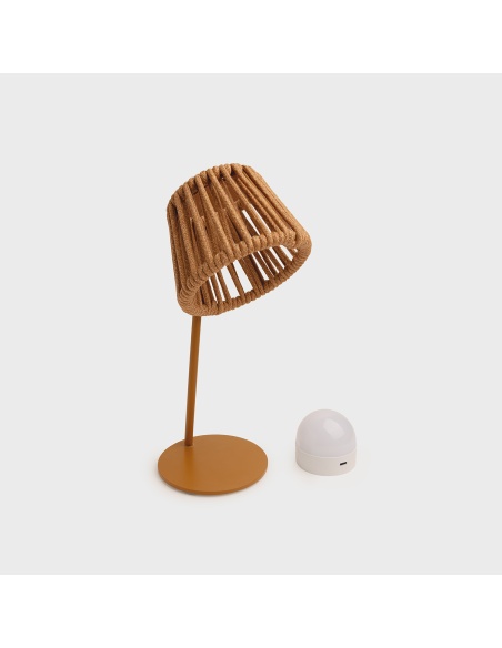 Mini Ropelle: Rechargeable Table Lamp in Olefin Rope