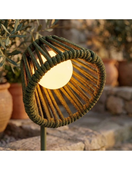 Mini Ropelle: Rechargeable Table Lamp in Olefin Rope