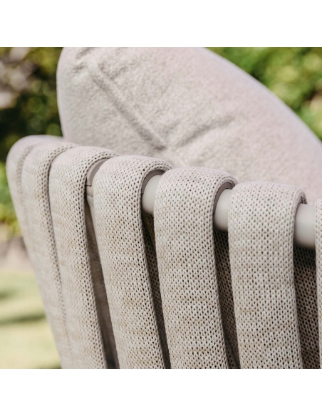 Quieta: 5-Seat Outdoor Sofa Set in Aluminium and Rope