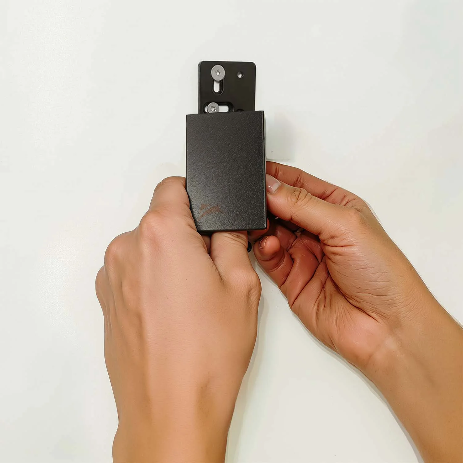 Wall mounting diagram - side view